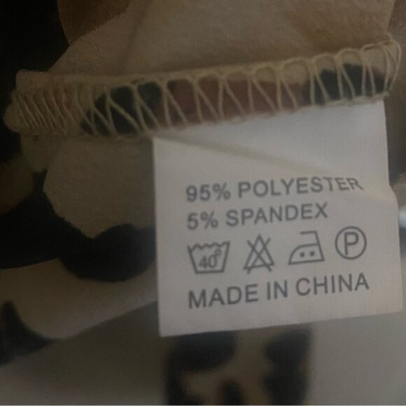 ‼️Leopard print top‼️ - Picture 9 of 10